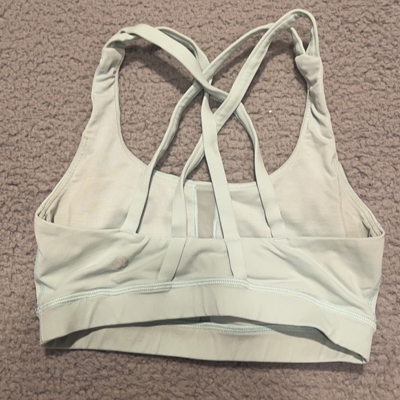 Lululemon Energy Bra size 4 color mint green - Picture 5 of 5